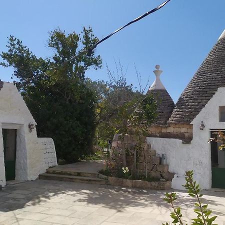 Trulli Di Ivana Остуні Екстер'єр фото