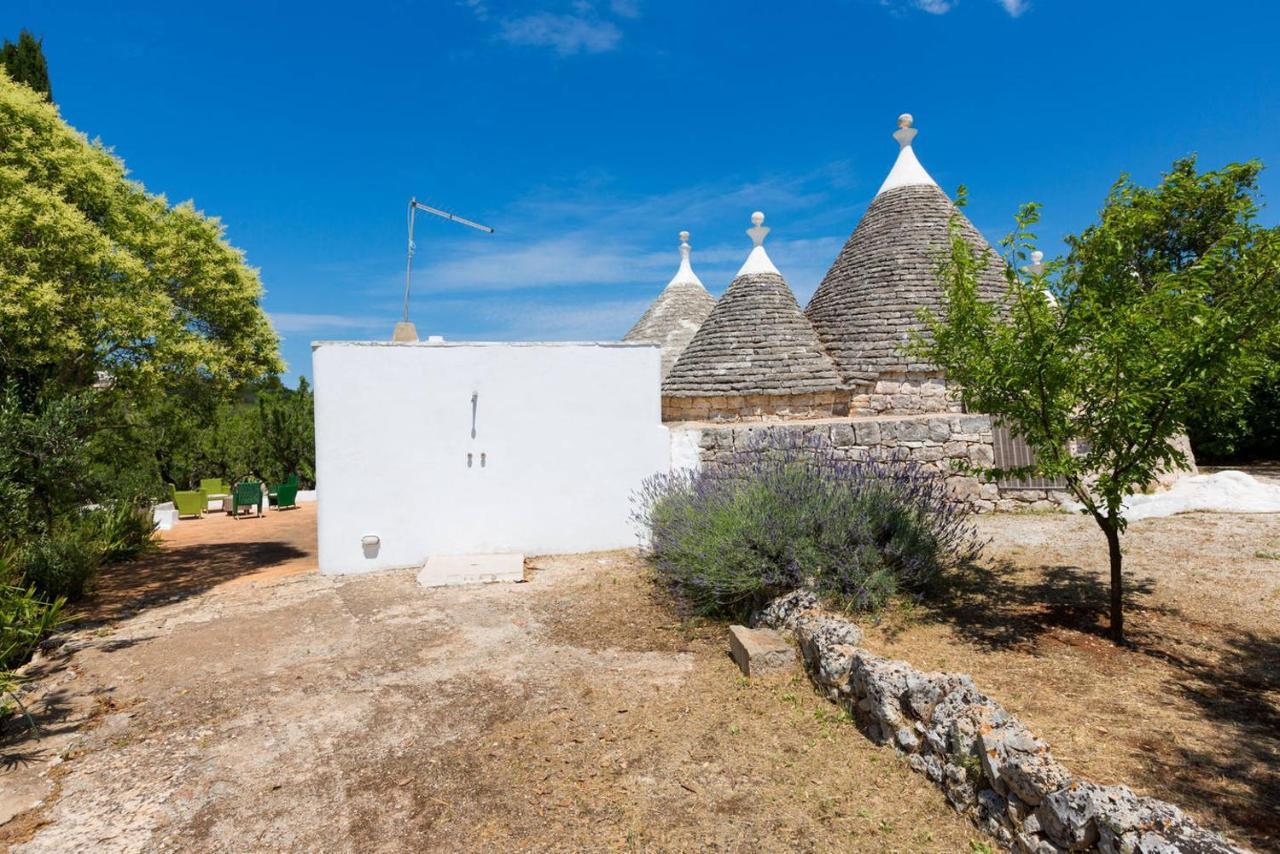 Trulli Di Ivana Остуні Екстер'єр фото