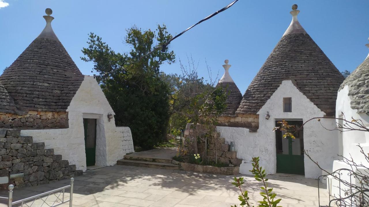 Trulli Di Ivana Остуні Екстер'єр фото