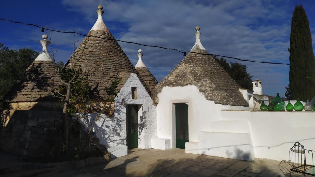 Trulli Di Ivana Остуні Екстер'єр фото