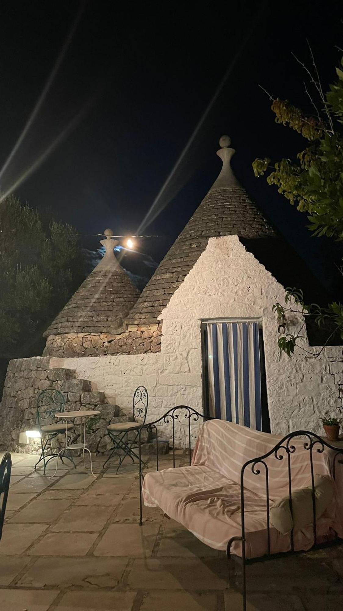 Trulli Di Ivana Остуні Номер фото